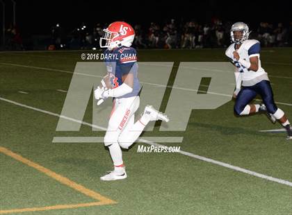 Thumbnail 2 in La Salle vs. Silverado (CIF -SS D9 QTR Final) photogallery.