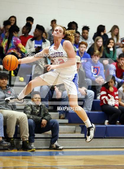 Thumbnail 3 in Thorsby @ Chilton County photogallery.