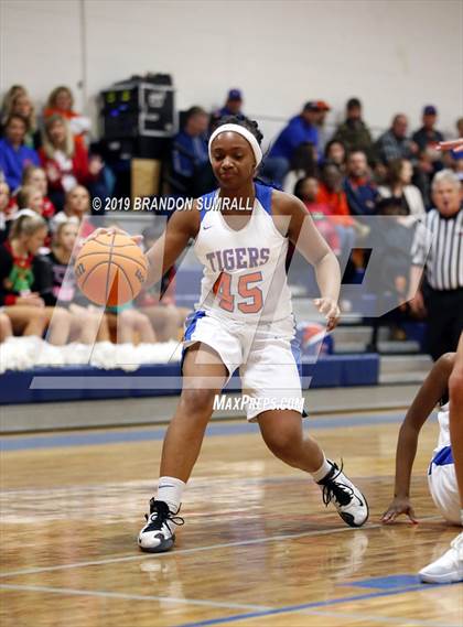 Thumbnail 3 in Thorsby @ Chilton County photogallery.