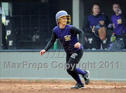 Thumbnail 3 in Oliver Springs vs. Anderson County (AC Invitational) photogallery.
