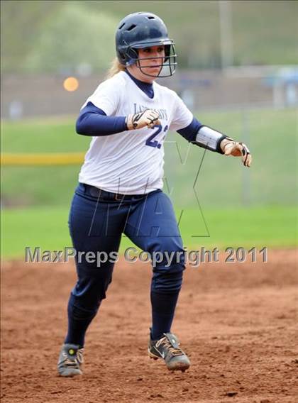 Thumbnail 1 in Oliver Springs vs. Anderson County (AC Invitational) photogallery.