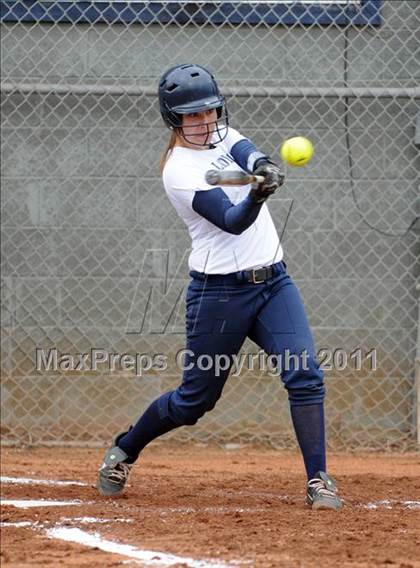 Thumbnail 1 in Oliver Springs vs. Anderson County (AC Invitational) photogallery.