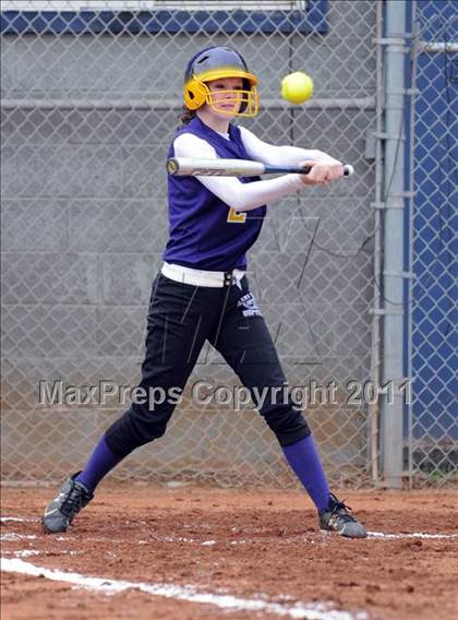 Thumbnail 1 in Oliver Springs vs. Anderson County (AC Invitational) photogallery.