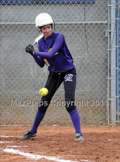 Thumbnail 3 in Oliver Springs vs. Anderson County (AC Invitational) photogallery.