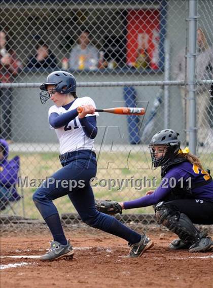 Thumbnail 1 in Oliver Springs vs. Anderson County (AC Invitational) photogallery.