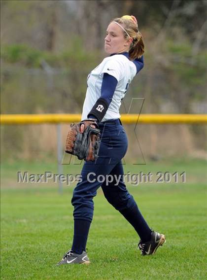 Thumbnail 3 in Oliver Springs vs. Anderson County (AC Invitational) photogallery.