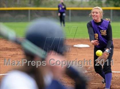 Thumbnail 2 in Oliver Springs vs. Anderson County (AC Invitational) photogallery.