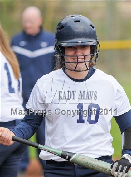 Thumbnail 2 in Oliver Springs vs. Anderson County (AC Invitational) photogallery.