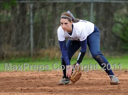 Thumbnail 3 in Oliver Springs vs. Anderson County (AC Invitational) photogallery.