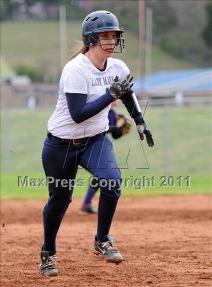 Thumbnail 1 in Oliver Springs vs. Anderson County (AC Invitational) photogallery.