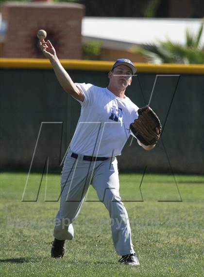 Thumbnail 1 in Palo Verde @ Sahuaro photogallery.