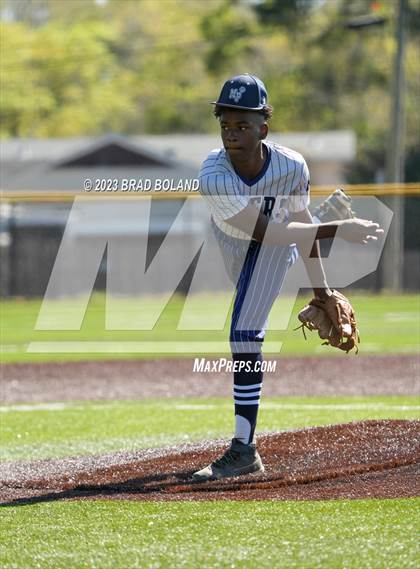 Thumbnail 1 in Moss Point @ Baker photogallery.