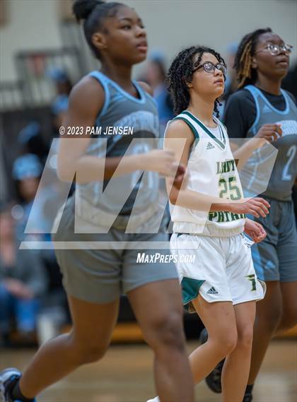 Thumbnail 2 in Overhills @ Pinecrest photogallery.