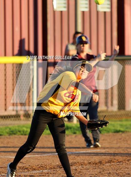 Thumbnail 3 in Valley Christian @ Estancia photogallery.