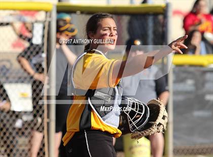 Thumbnail 2 in Valley Christian @ Estancia photogallery.