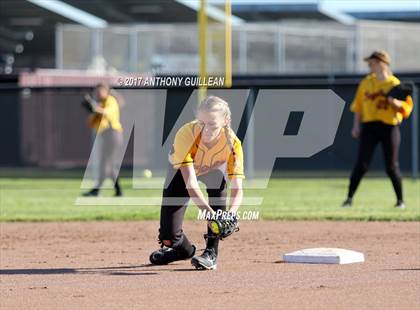 Thumbnail 2 in Valley Christian @ Estancia photogallery.