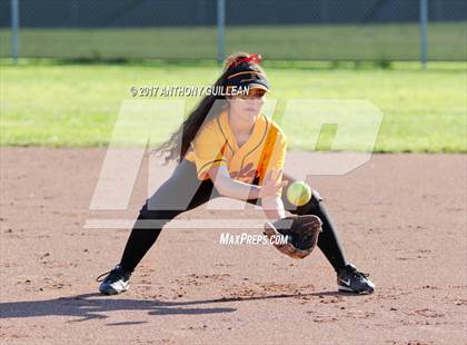 Thumbnail 1 in Valley Christian @ Estancia photogallery.