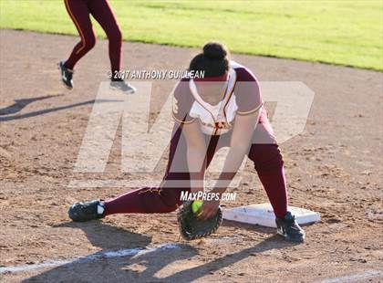 Thumbnail 3 in Valley Christian @ Estancia photogallery.