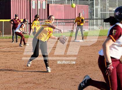 Thumbnail 2 in Valley Christian @ Estancia photogallery.