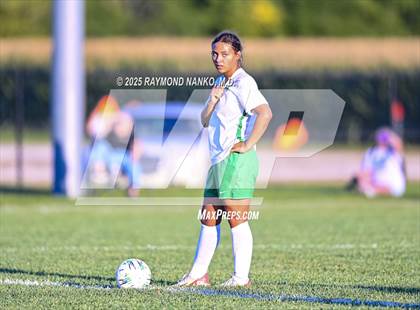 Thumbnail 3 in New Castle @ Yorktown photogallery.