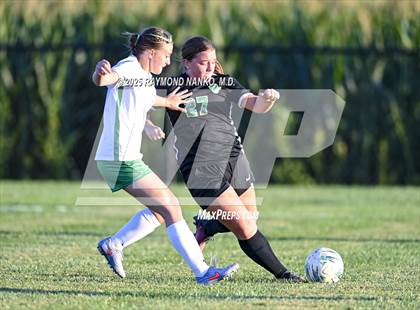 Thumbnail 3 in New Castle @ Yorktown photogallery.