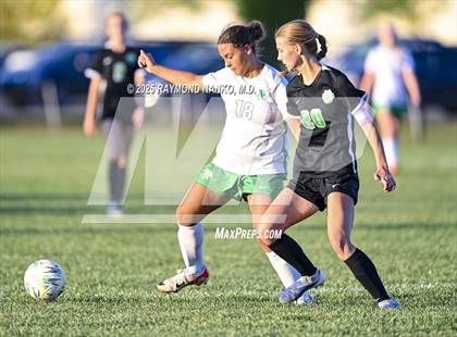 Thumbnail 2 in New Castle @ Yorktown photogallery.