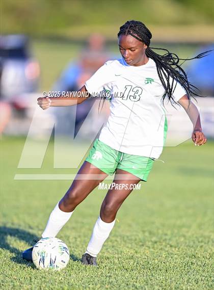 Thumbnail 1 in New Castle @ Yorktown photogallery.