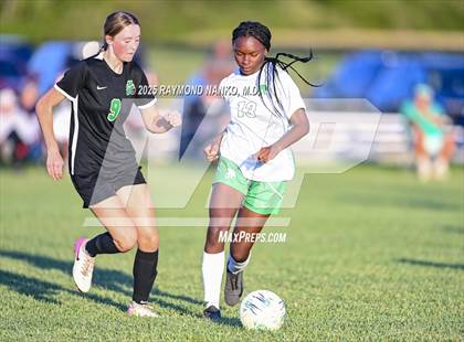 Thumbnail 2 in New Castle @ Yorktown photogallery.