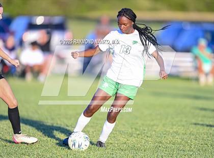 Thumbnail 2 in New Castle @ Yorktown photogallery.