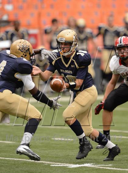 Thumbnail 2 in Clarence vs. West Genesee (Kickoff Classic) photogallery.