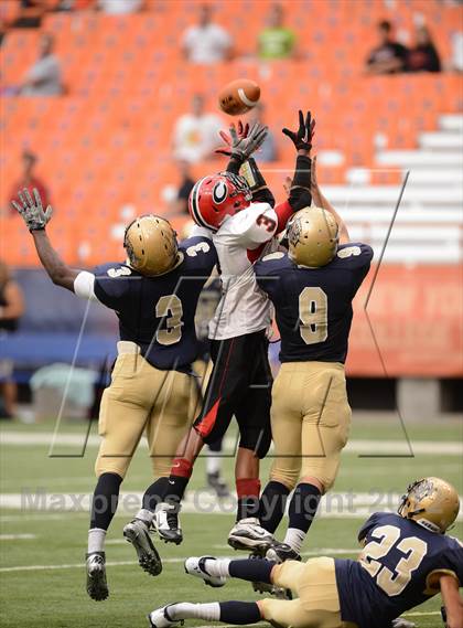 Thumbnail 3 in Clarence vs. West Genesee (Kickoff Classic) photogallery.