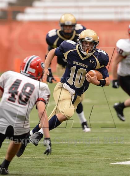 Thumbnail 1 in Clarence vs. West Genesee (Kickoff Classic) photogallery.