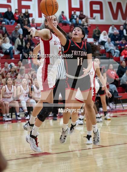 Thumbnail 2 in San Clemente vs Redondo Union (CIF SS Division 2AA Quarterfinal) photogallery.