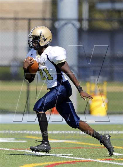 Thumbnail 1 in Xaverian @ Poly Prep Country Day photogallery.