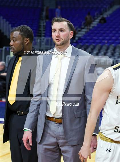 Thumbnail 1 in Amarillo vs. Lancaster (UIL 5A Basketball Semifinal Medal Ceremony) photogallery.