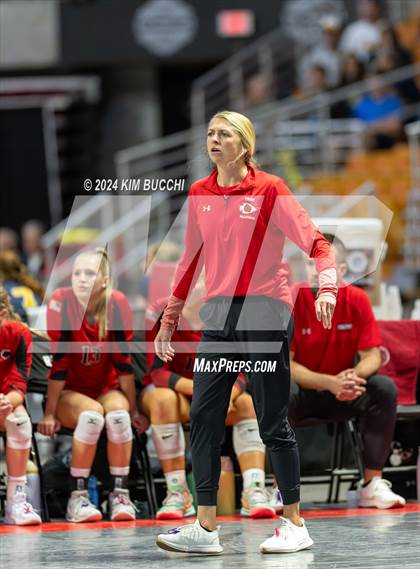 Thumbnail 2 in Winfield vs. Bridgeport (WVSSAC Class AAA Semifinal) photogallery.