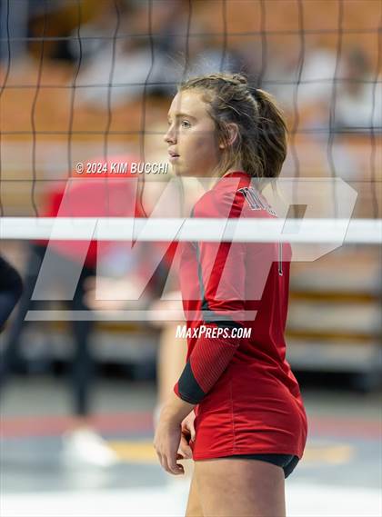 Thumbnail 2 in Winfield vs. Bridgeport (WVSSAC Class AAA Semifinal) photogallery.