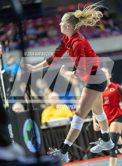 Thumbnail 3 in Winfield vs. Bridgeport (WVSSAC Class AAA Semifinal) photogallery.