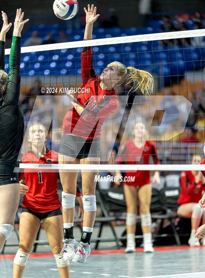 Thumbnail 2 in Winfield vs. Bridgeport (WVSSAC Class AAA Semifinal) photogallery.
