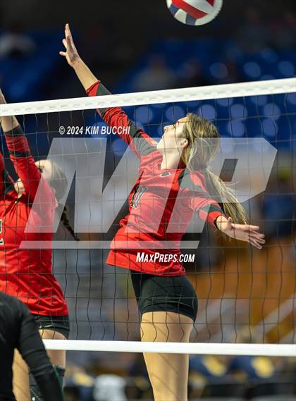 Thumbnail 3 in Winfield vs. Bridgeport (WVSSAC Class AAA Semifinal) photogallery.