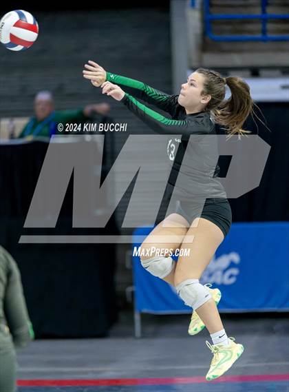Thumbnail 2 in Winfield vs. Bridgeport (WVSSAC Class AAA Semifinal) photogallery.