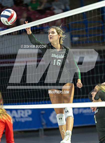 Thumbnail 3 in Winfield vs. Bridgeport (WVSSAC Class AAA Semifinal) photogallery.