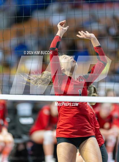 Thumbnail 2 in Winfield vs. Bridgeport (WVSSAC Class AAA Semifinal) photogallery.