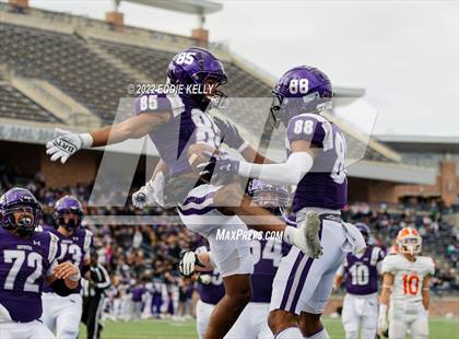 Thumbnail 2 in Celina @ Anna (UIL 4A Division I Regional Semifinal) photogallery.