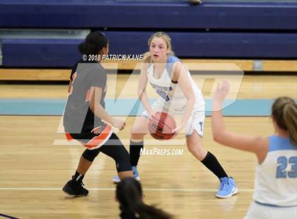 Thumbnail 2 in Hayfield @ Yorktown photogallery.