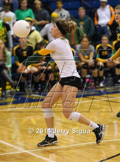 Thumbnail 3 in Sonora vs. Hilmar (CIF SJS D4 Final) photogallery.