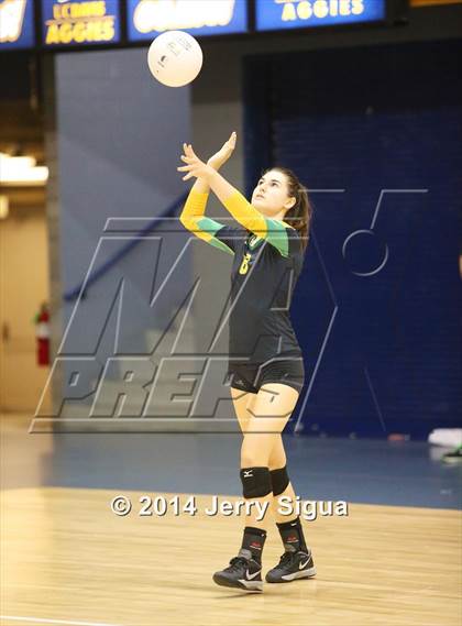 Thumbnail 2 in Sonora vs. Hilmar (CIF SJS D4 Final) photogallery.