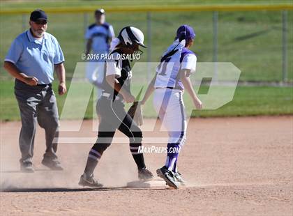 Thumbnail 3 in Douglas County vs. Horizon (CHSAA 5A Qualifier) photogallery.