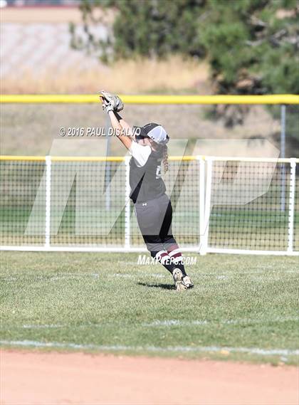 Thumbnail 1 in Douglas County vs. Horizon (CHSAA 5A Qualifier) photogallery.