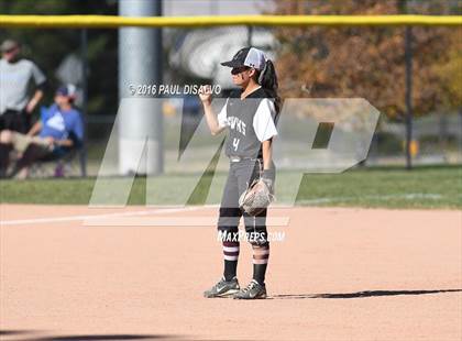 Thumbnail 1 in Douglas County vs. Horizon (CHSAA 5A Qualifier) photogallery.